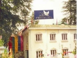 Moon International Hotel Shimla Exterior foto
